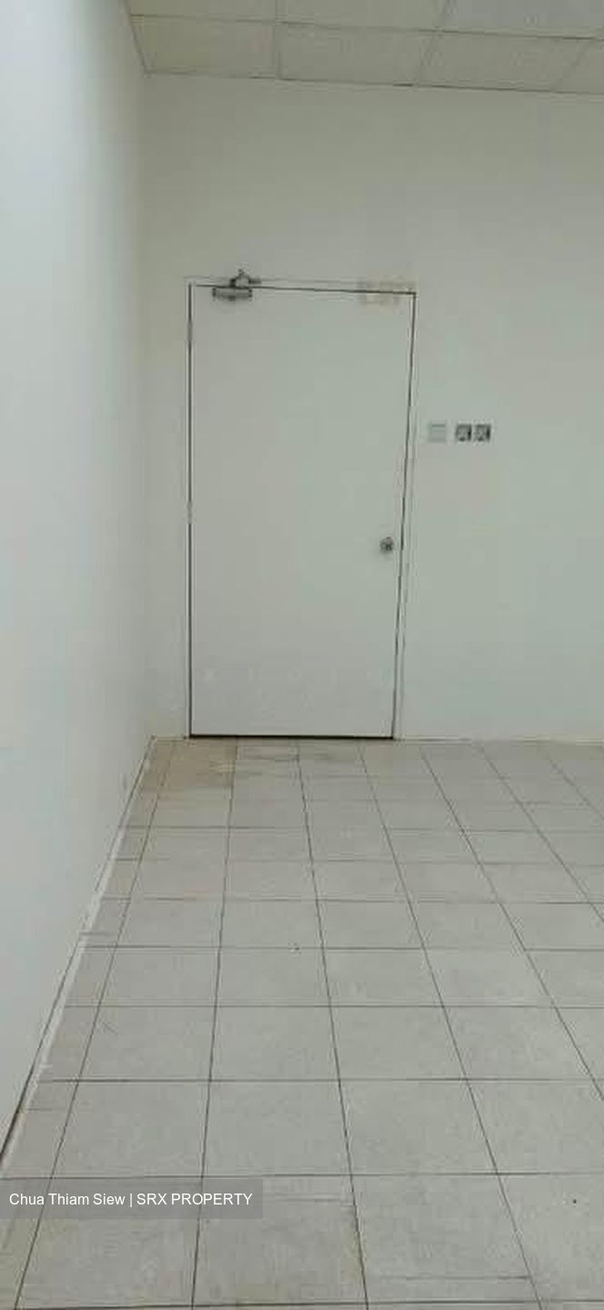 Imm Building (D22), Factory #586601061